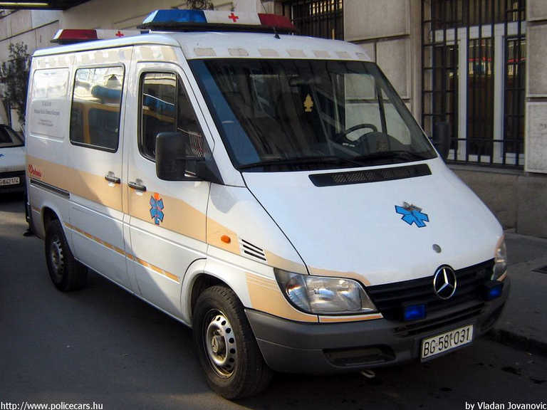 Mercedes Sprinter, fotó: Vladan Jovanovic
Keywords: Szerb szerbia mentőautó mentő serbian Serbia ambulance