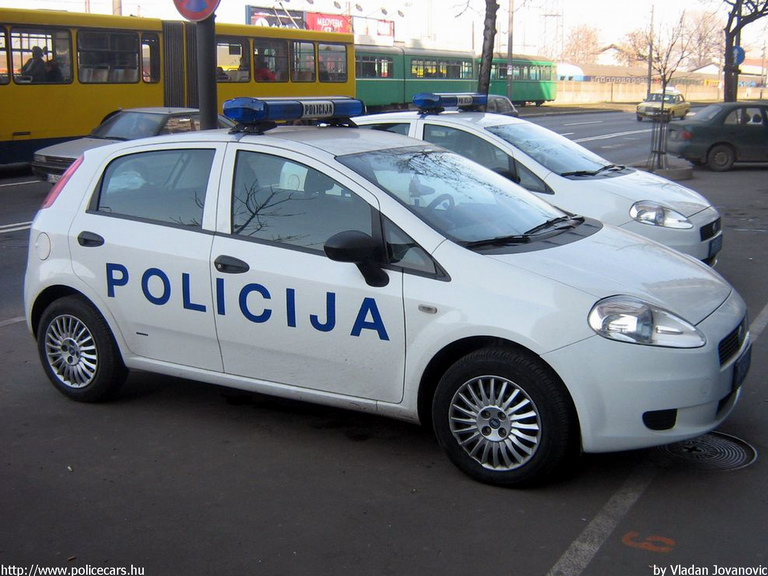 Fiat Grande Punto, fotó: Vladan Jovanovic
Keywords: szerb Szerbia rendőr rendőrség rendőrautó Serbia serbian police policecar