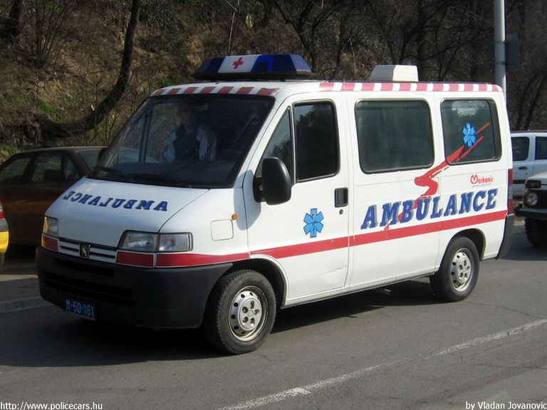 Peugeot Boxer, fotó: Vladan Jovanovic
Keywords: Szerb szerbia mentőautó mentő serbian Serbia ambulance