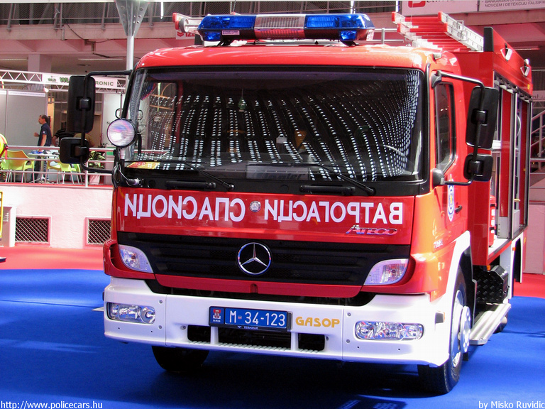 Mercedes Atego, fotó: Misko Ruvidic
Keywords: Szerb szerbia tûzoltóautó tûzoltó Serbia serbian fire firetruck