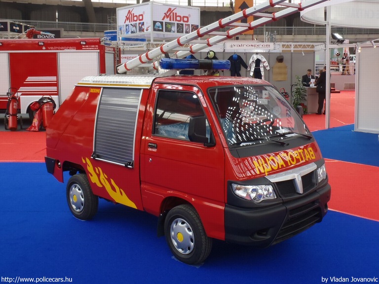 Piaggio Porter, fotó: Vladan Jovanovic
Keywords: szerb Szerbia tûzoltóság tûzoltó tûzoltóautó Serbia serbian fire firetruck