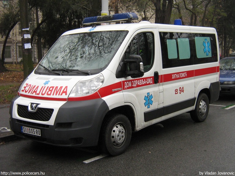 Peugeot Boxer, fotó: Vladan Jovanovic
Keywords: szerb Szerbia mentő mentőautó serbian Serbia ambulance