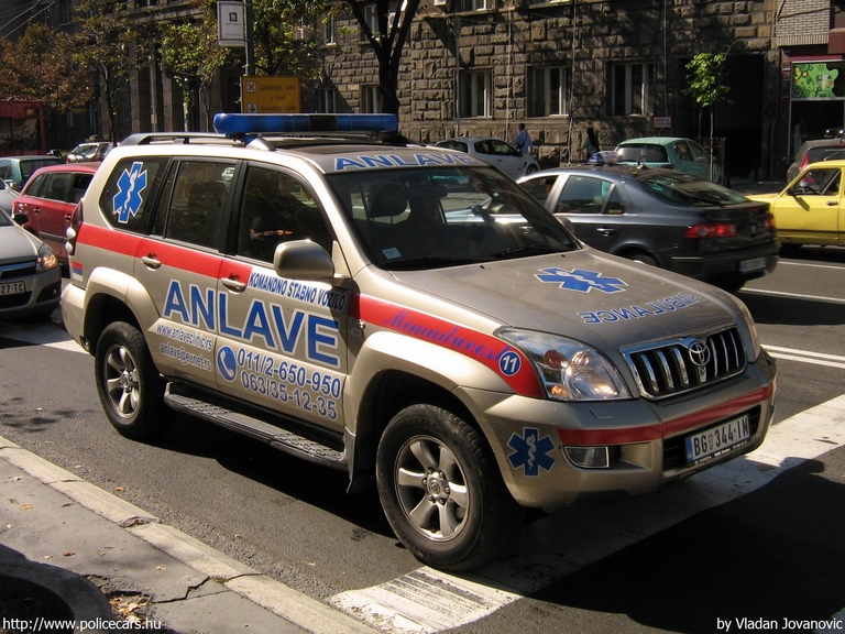 Toyota Land Cruiser, fotó: Vladan Jovanovic
Keywords: szerb Szerbia mentő mentőautó serbian Serbia ambulance