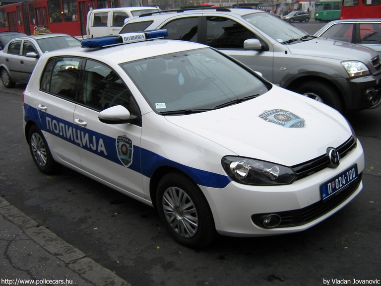 Volkswagen Golf VI, fotó: Vladan Jovanovic
Keywords: szerb Szerbia rendőrség rendőr rendőrautó Serbia serbian police policecar