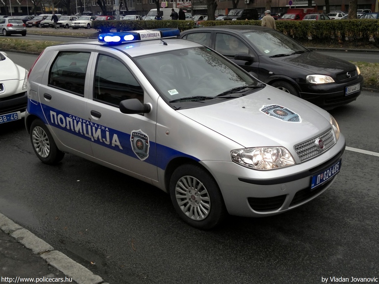 Fiat Punto, fotó: Vladan Jovanovic
Keywords: szerb Szerbia rendőrség rendőr rendőrautó Serbia serbian police policecar