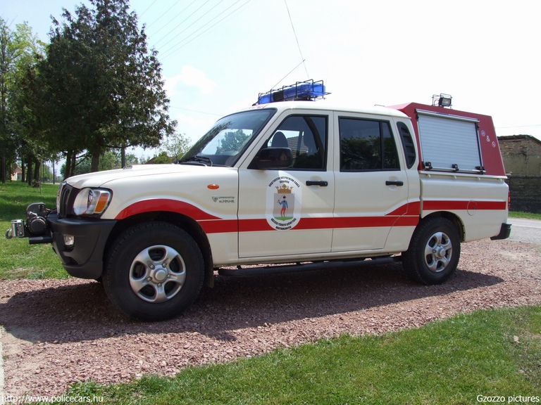 Mahindra Pik-Up, Horgosi Önkéntes Tûzoltó Egyesület, fotó: Gzozzo pictures
Keywords: szerb Szerbia tûzoltó tûzoltóautó tûzoltóság KA004-DV Serbia serbian fire firetruck