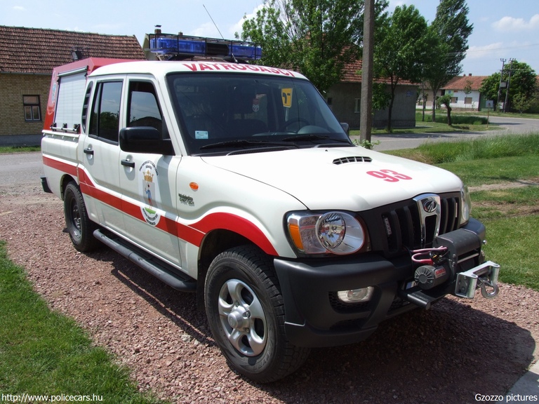 Mahindra Pik-Up, Horgosi Önkéntes Tûzoltó Egyesület, fotó: Gzozzo pictures
Keywords: szerb Szerbia tûzoltó tûzoltóautó tûzoltóság KA004-DV Serbia serbian fire firetruck