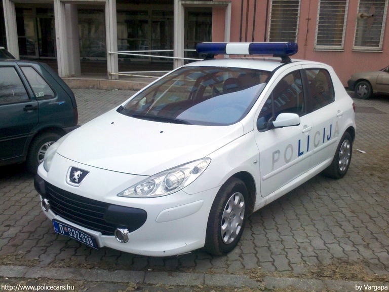 Peugeot 307, fotó: Vargapa
Keywords: szerb Szerbia rendőrség rendőr rendőrautó Serbia serbian police policecar