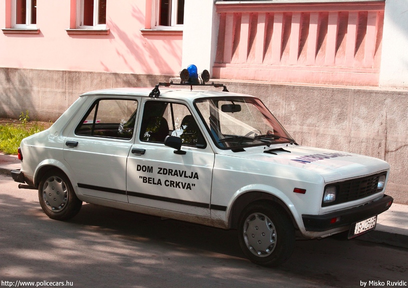 Zastava Yugo 55, fotó: Misko Ruvidic
Keywords: szerb Szerbia mentő mentőautó serbian Serbia ambulance