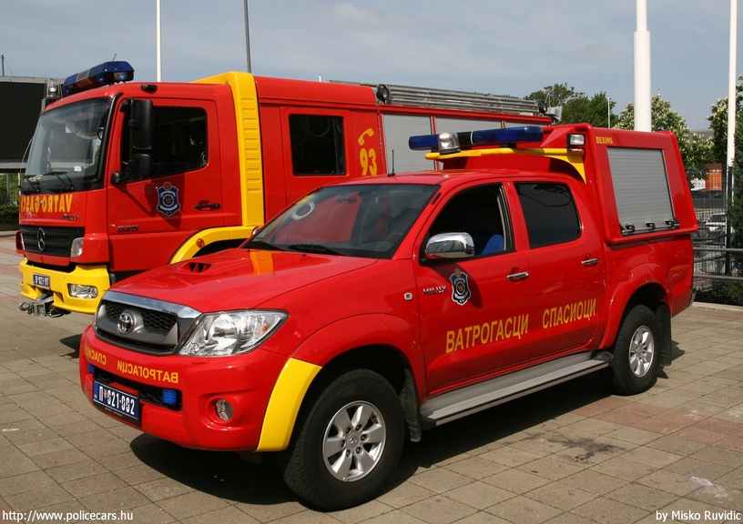 Toyota Hilux, fotó: Misko Ruvidic
Keywords: szerb Szerbia tûzoltó tûzoltóautó tûzoltóság Serbia serbian fire firetruck