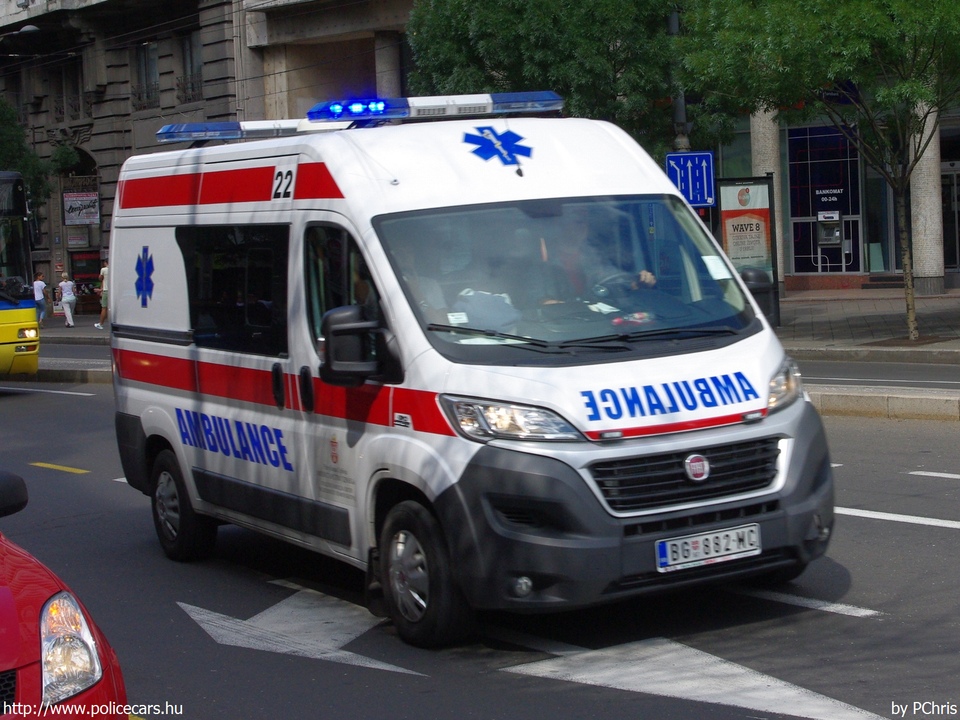 Fiat Ducato, fotó: PChris
Keywords: szerb Szerbia mentő mentőautó serbian Serbia ambulance