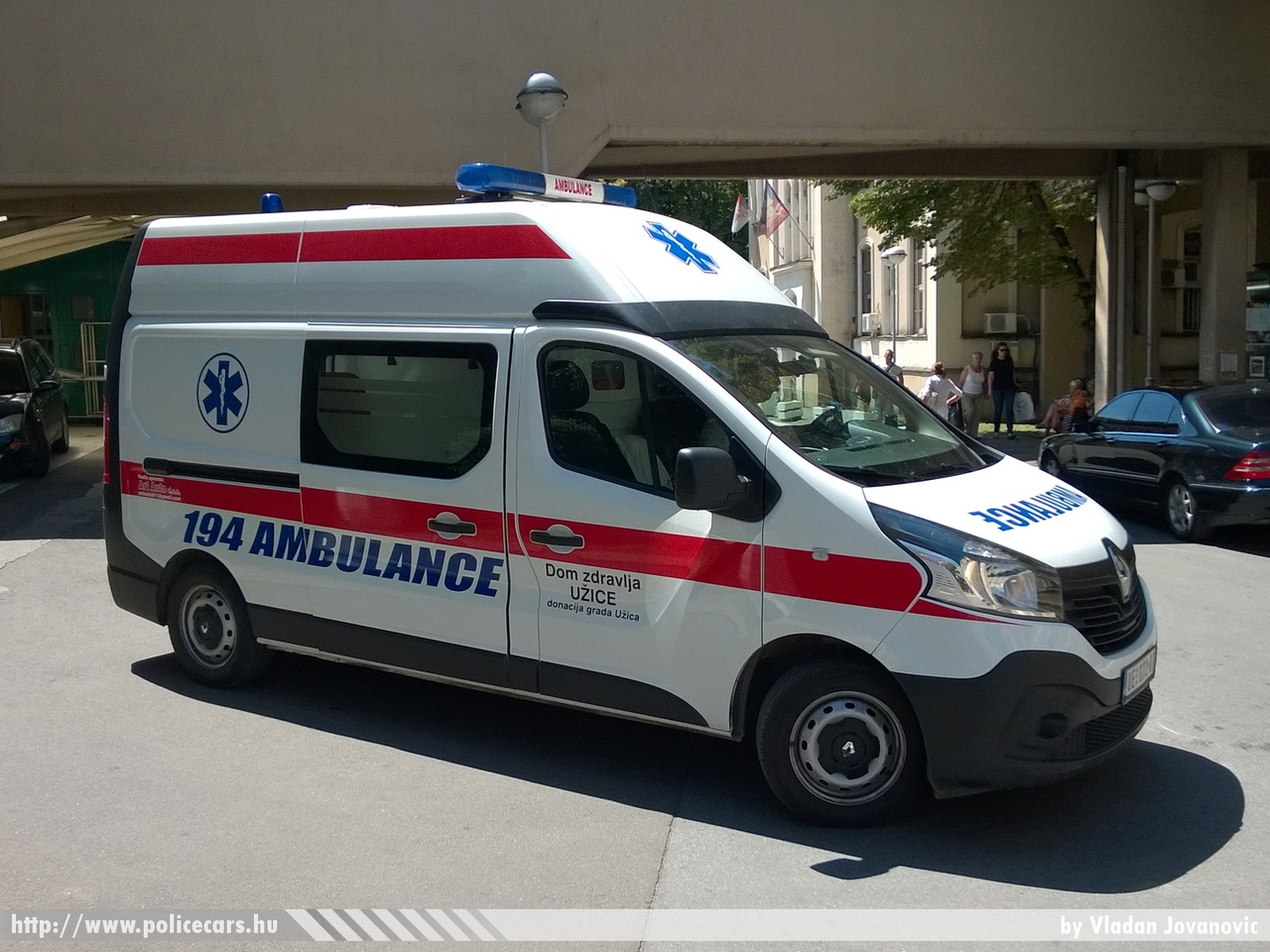 Renault Trafic, fotó: Vladan Jovanovic
Keywords: szerb Szerbia mentő mentőautó Serbia serbian ambulance