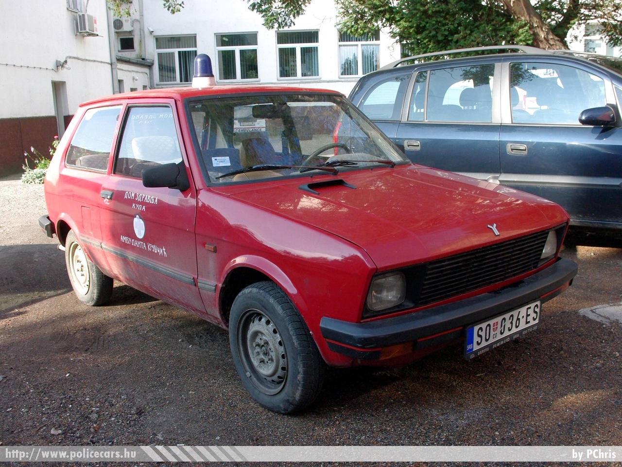 Yugo Tempo (Koral) 1.1, fotó: PChris
Keywords: szerb Szerbia mentő mentőautó Serbia serbian ambulance