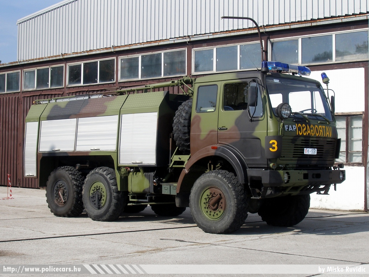 FAP, fotó: Misko Ruvidic
Keywords: szerb Szerbia tûzoltó tûzoltóautó katonai Serbia serbian military fire firetruck