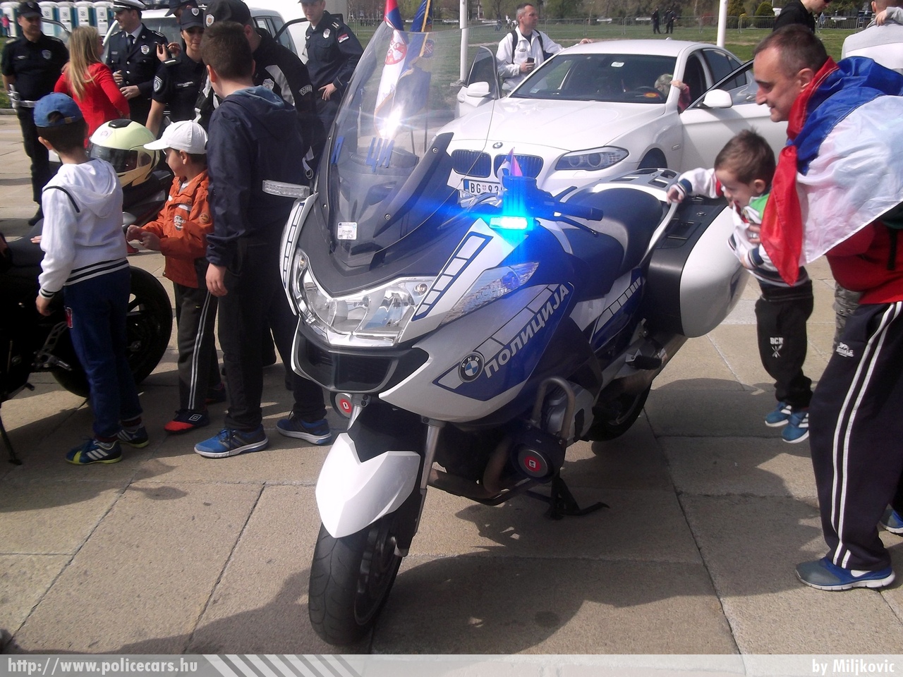BMW, fotó: Miljkovic
Keywords: szerb Szerbia rendőr rendőrautó rendőrség Serbia serbian police policecar
