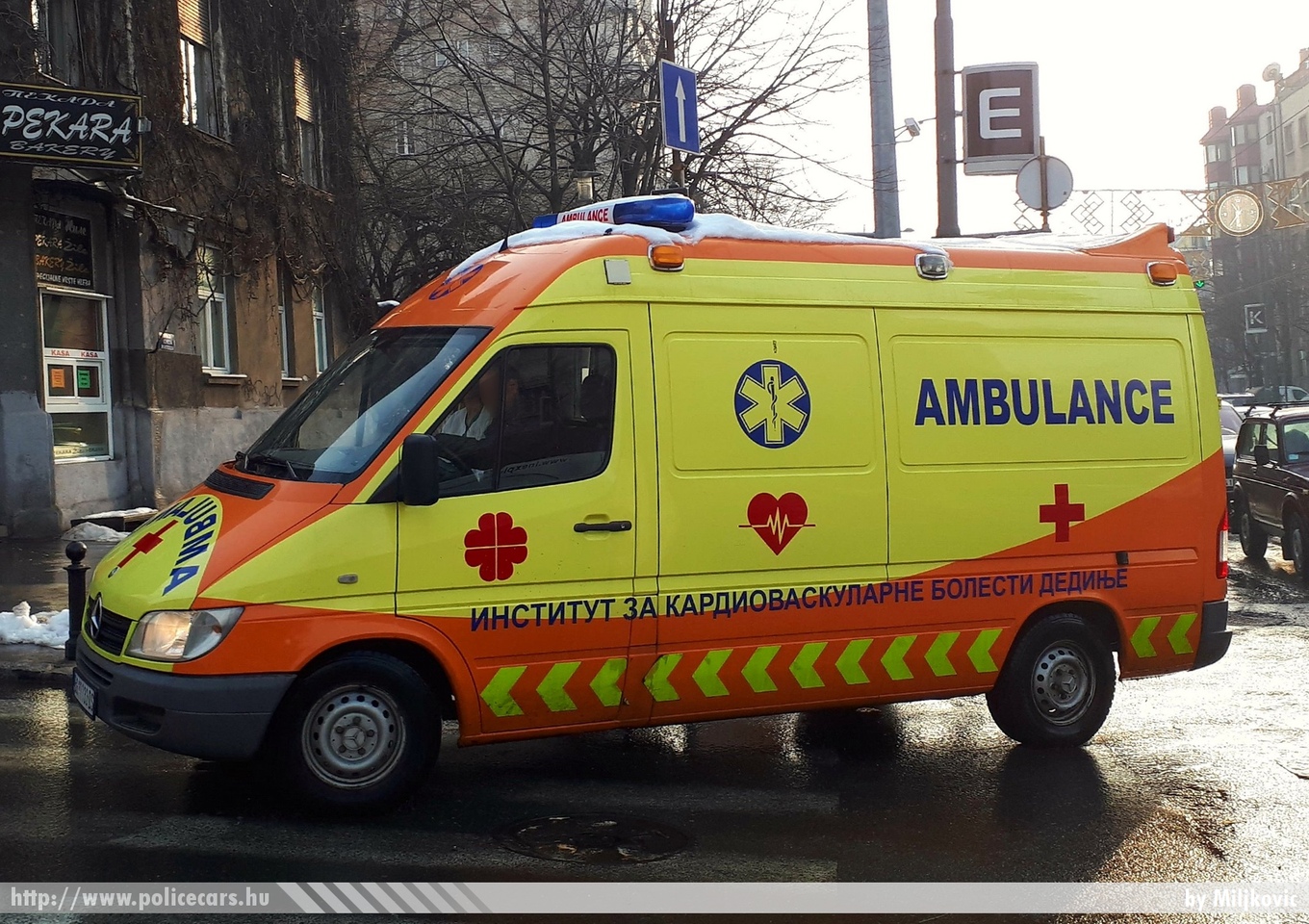Mercedes Sprinter, fotó: Miljkovic
Keywords: szerb Szerbia mentő mentőautó Serbia serbian ambulance
