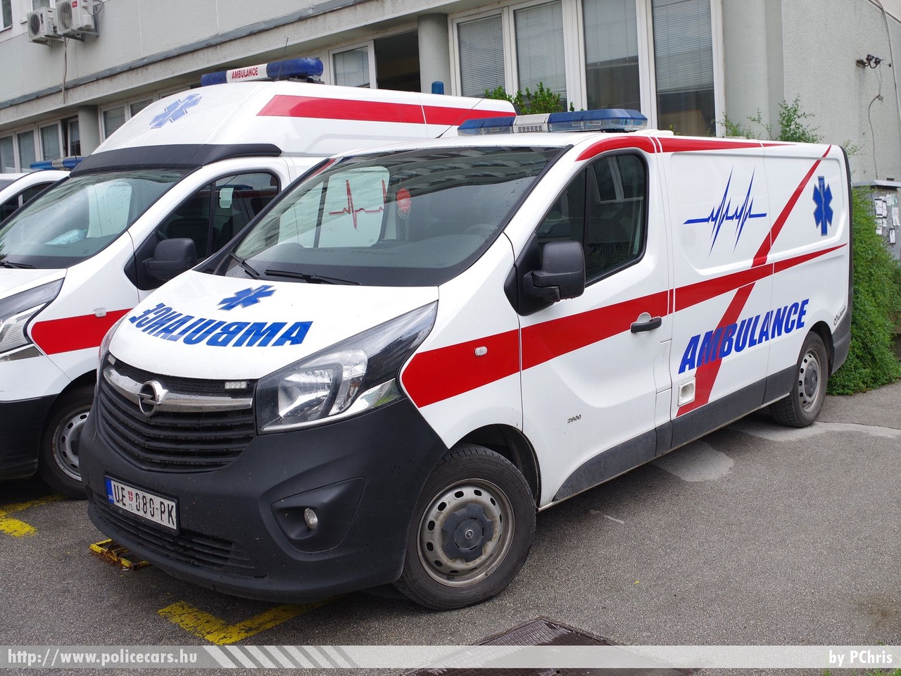Renault Trafic, fotó: PChris
Keywords: szerb Szerbia mentő mentőautó Serbia serbian ambulance