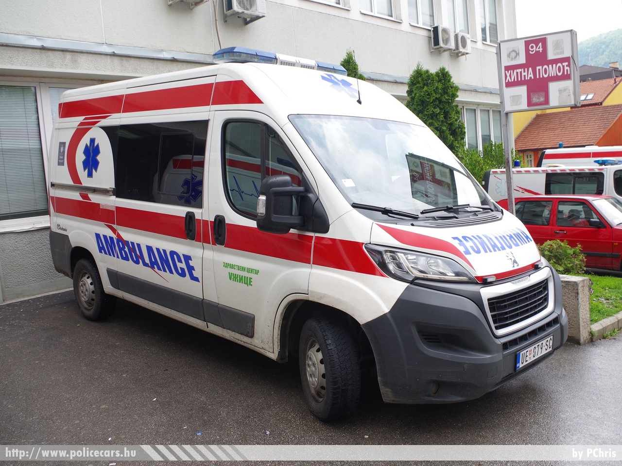 Peugeot Boxer, fotó: PChris
Keywords: szerb Szerbia mentő mentőautó Serbia serbian ambulance