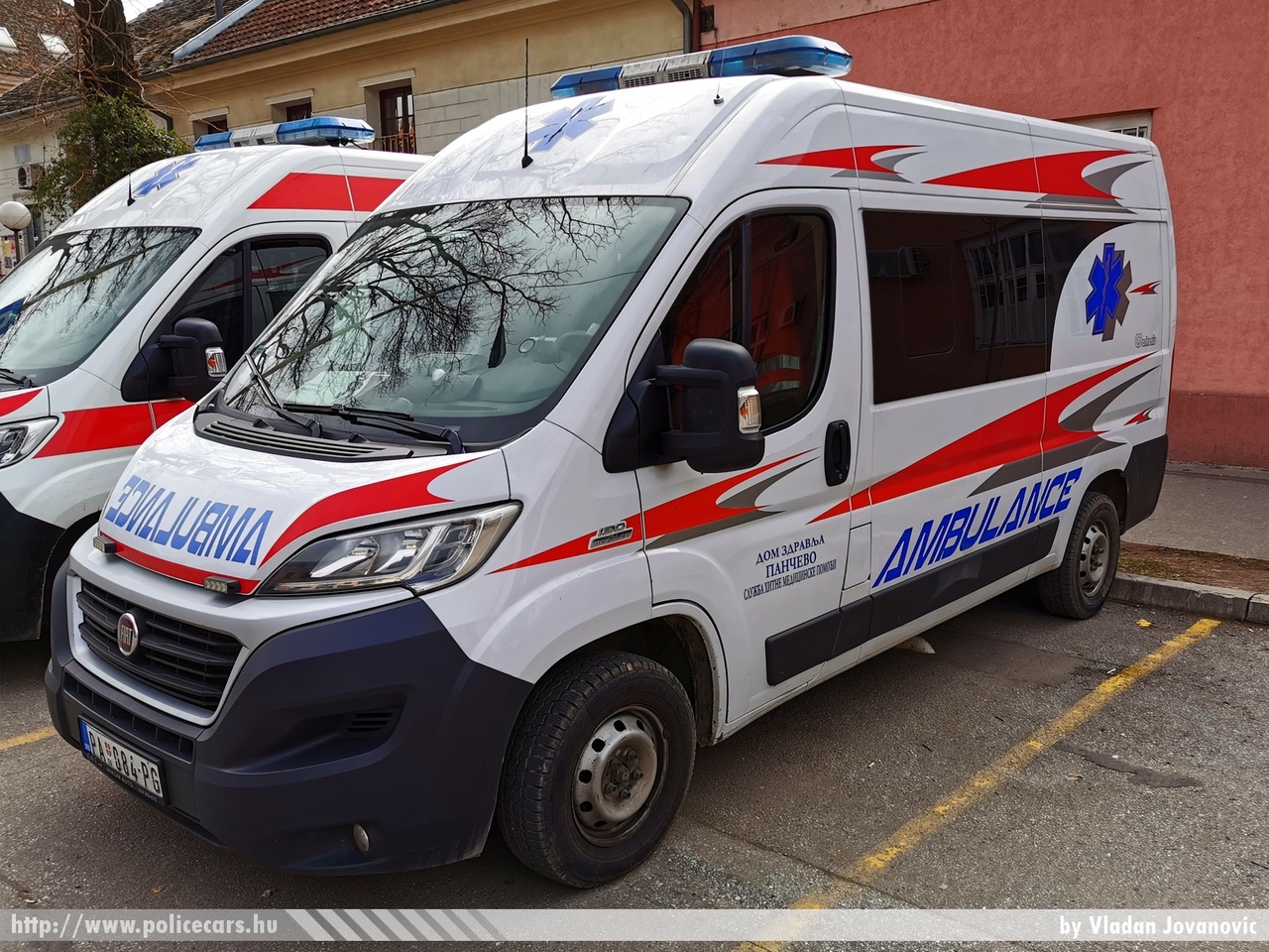 Fiat Ducato, fotó: Vladan Jovanovic
Keywords: szerb Szerbia mentő mentőautó Serbia serbian ambulance
