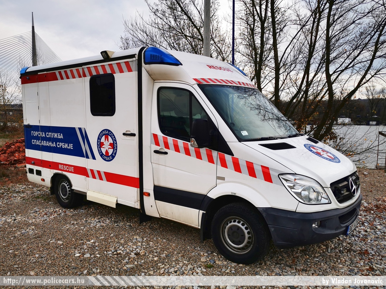 Mercedes Sprinter II, fotó: Vladan Jovanovic
Keywords: szerb Szerbia Serbia serbian ambulance mentő mentőautó