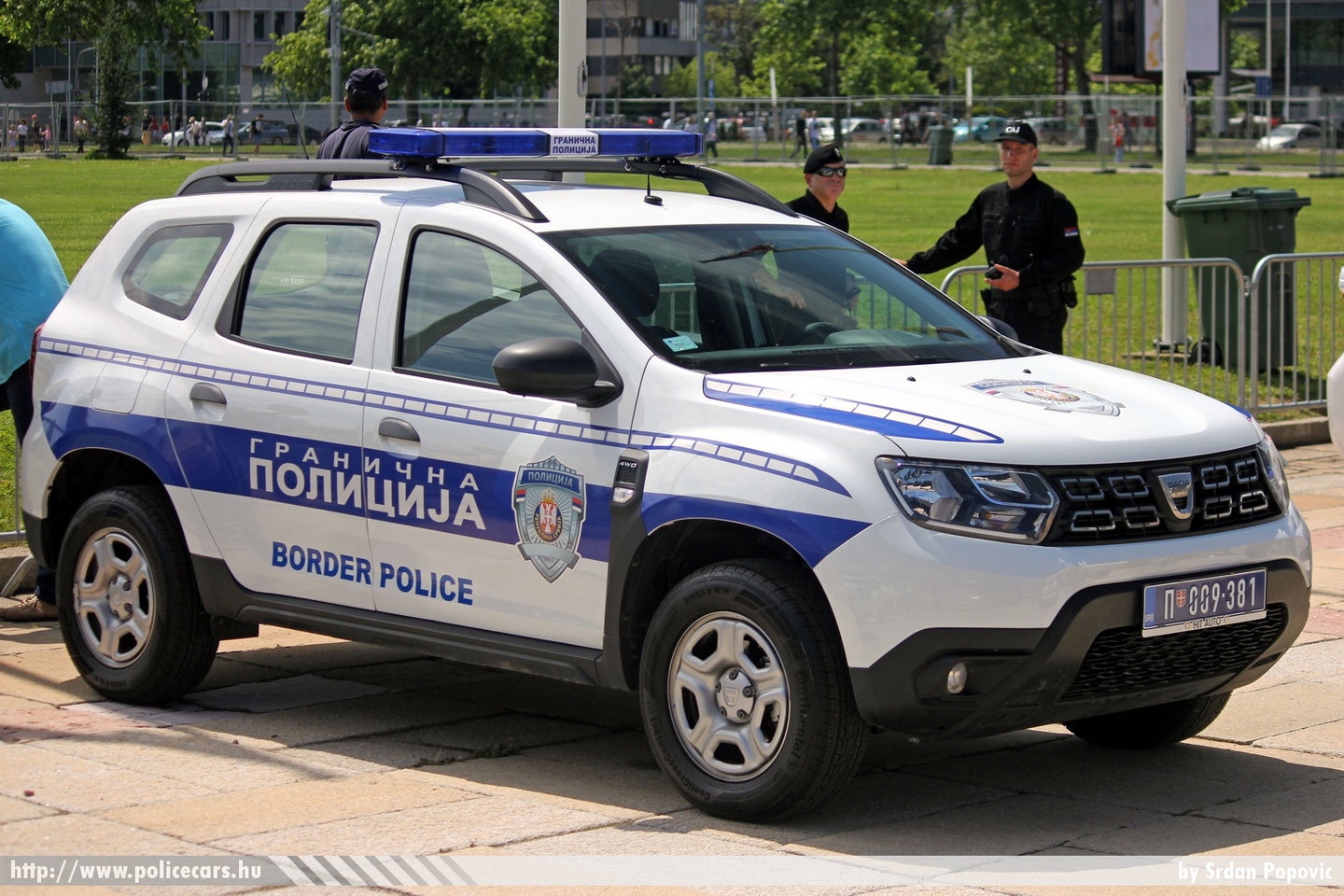 Dacia Duster, fotó: Srdan Popovic
Keywords: szerb Szerbia rendőr rendőrautó rendőrség Serbia serbian police policecar