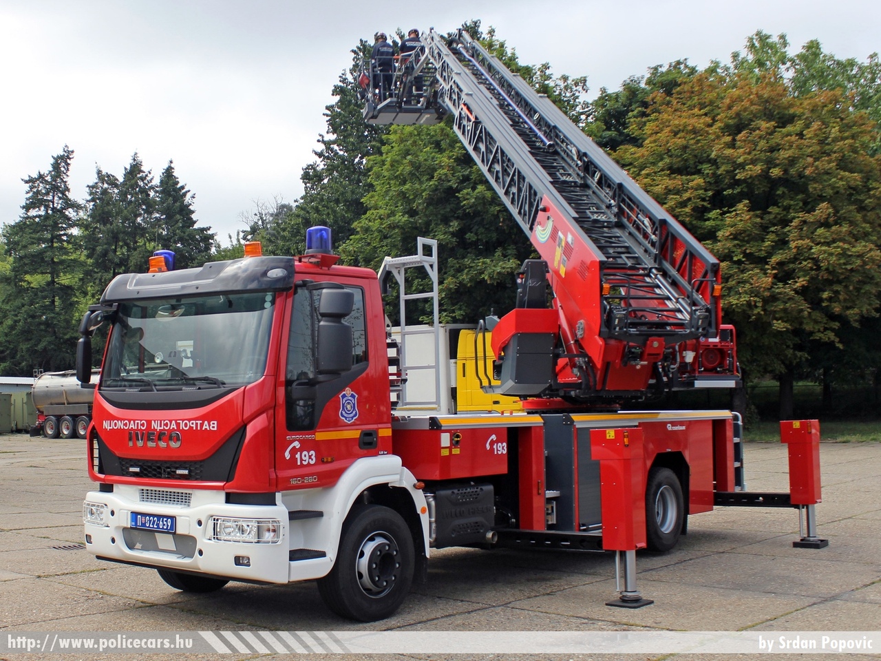Iveco Eurocargo 160-280, Novi Sad, fotó: Srdan Popovic
Keywords: szerb Szerbia tûzoltóság tûzoltó tûzoltóautó Serbia serbian fire firetruck