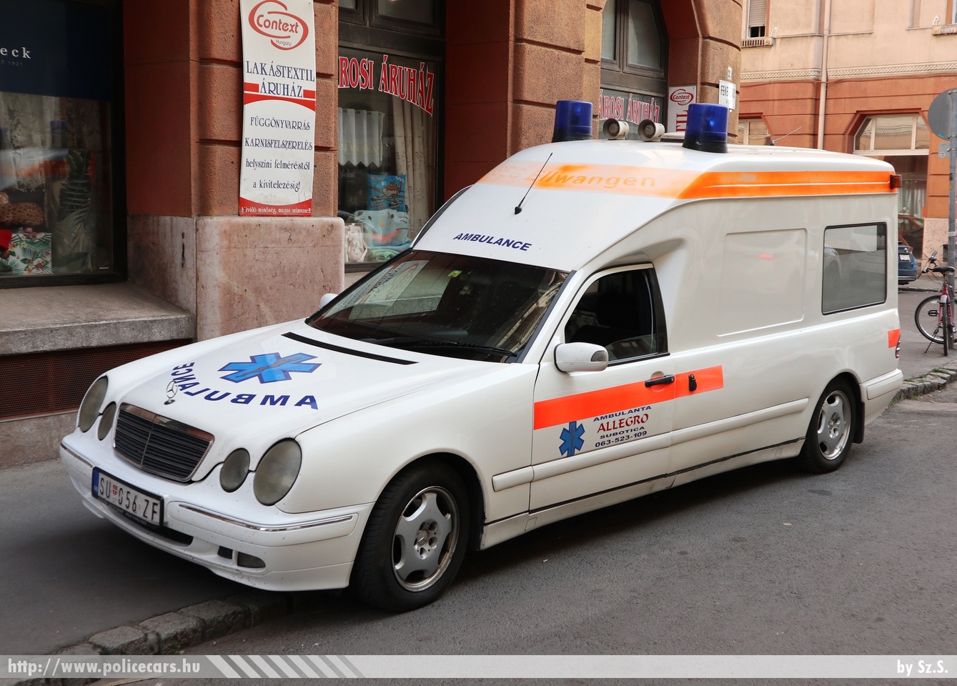 Mercedes E W210, Ambulanta Allegro, Subotica, fotó: Sz.S.
Keywords: szerb Szerbia mentő mentőautó Serbia serbian ambulance