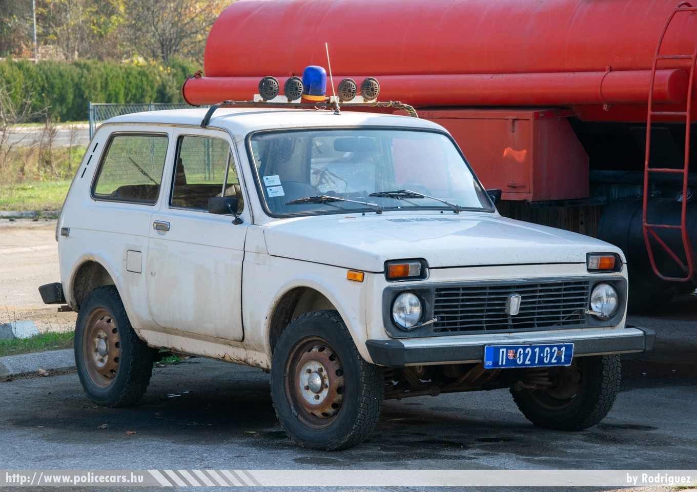 Lada Niva VAZ 2121, fotó: Rodriguez
Keywords: szerb Szerbia tûzoltóság tûzoltó tûzoltóautó Serbia serbian fire firetruck