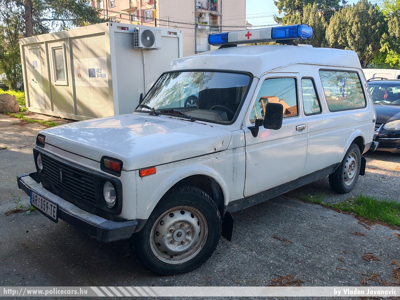 Lada Niva 4x4, Hitna Pomoc Arandjelovac, fotó: Vladan Jovanovic
Keywords: szerb Szerbia mentő mentőautó Serbia serbian ambulance